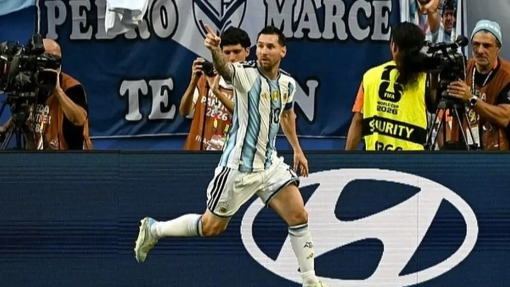 Messi lập thêm nhiều kỷ lục và bứt phá trong cuộc đua Vua phá lưới World Cup 2026. Khám phá những cột mốc nổi bật của đội trưởng Argentina.