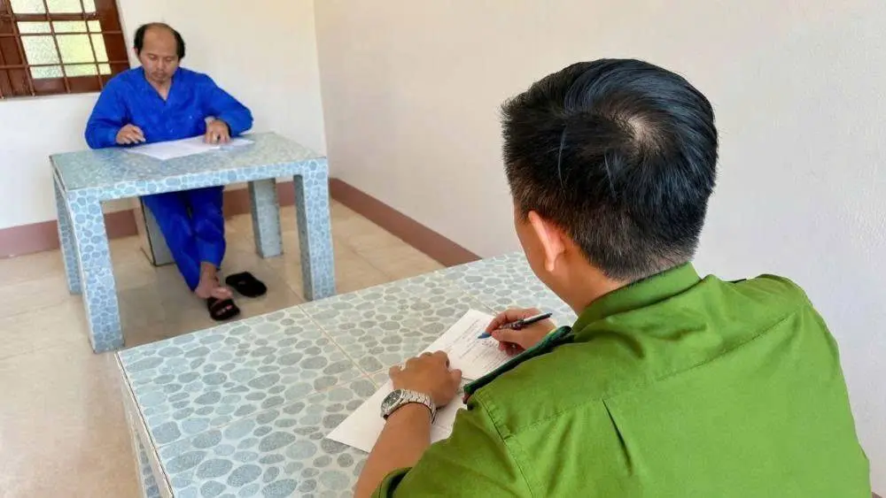 Phạm Ngọc Tú bị bắt, nhiều địa điểm bị khám xét trong vụ án liên quan dòng tiền 195 tỷ đồng. Theo dõi diễn biến điều tra mới nhất.