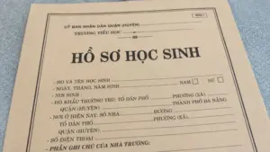 Người phụ nữ bị khởi tố vì lừa tiền 50 phụ huynh bằng chiêu “chạy trường”. Chi tiết vụ việc khiến nhiều người cảnh giác.