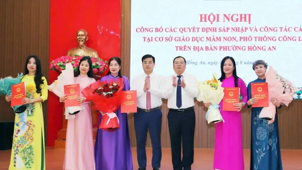 Hải Phòng đồng loạt sáp nhập trường học các cấp, trong đó phường Hồng An giảm từ 14 xuống còn 9 trường, tinh gọn đầu mối giáo dục.