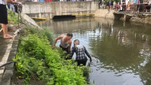 Nam công nhân ở Hải Phòng gặp nạn trên đường đi làm về và được phát hiện tử vong dưới mương nước. Vụ việc đang được cơ quan chức năng làm rõ.