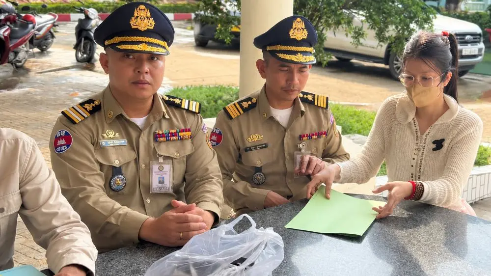 Đào Thị Trang, nghi phạm bị truy nã về tội lừa đảo chiếm đoạt tài sản, sa lưới sau 4 năm lẩn trốn qua Thái Lan và Campuchia.