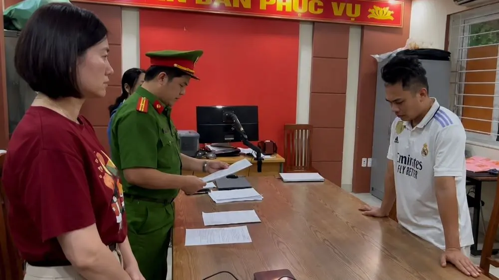 Tiến "Bịp" lĩnh 8 năm tù vì tội tổ chức sử dụng trái phép chất ma túy. Diễn biến vụ án và thông tin phiên tòa tại Hải Phòng.