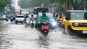 Miền Bắc bước vào đợt mưa rất lớn từ chiều 04/8, nguy cơ ngập úng, lũ quét và sạt lở. Cập nhật diễn biến thời tiết mới nhất.