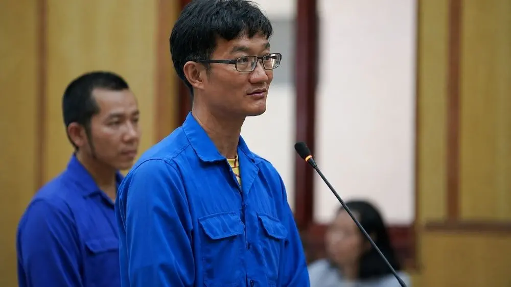Nguyễn Việt Anh bị cáo buộc chiếm hưởng 10,5 tỷ đồng từ khoản “bôi trơn” 45,5 tỷ đồng trong vụ án của đại gia bất động sản.