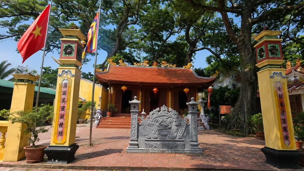 Đền Vạn Chài ở Hải Phòng là nơi thờ Tứ vị Thánh Nương, gắn với tín ngưỡng của cư dân miền biển và những giá trị văn hóa truyền thống.
