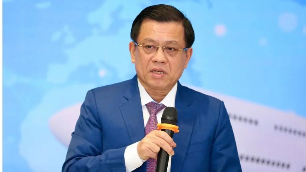 Cựu Thứ trưởng Nguyễn Bá Hoan hầu tòa trong vụ nhận hối lộ hơn 30 tỷ đồng từ doanh nghiệp xuất khẩu lao động.