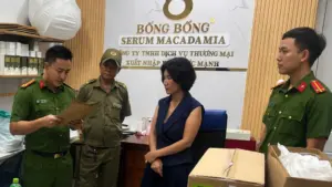 Nữ giám đốc bị truy nã vì lừa đảo hơn 26 tỷ đồng sa lưới sau 9 năm lẩn trốn bằng phẫu thuật thẩm mỹ và giấy tờ giả.