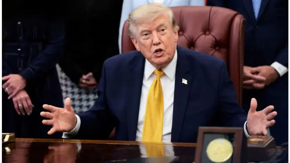 Tổng thống Donald Trump dọa trừng phạt người phát tán thông tin Mỹ thiếu đạn dược, làm dấy lên nhiều tranh luận về an ninh và quốc phòng.