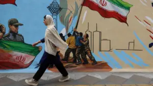 Iran dọa “tấn công toàn diện” Mỹ, cho Washington vài tuần chót