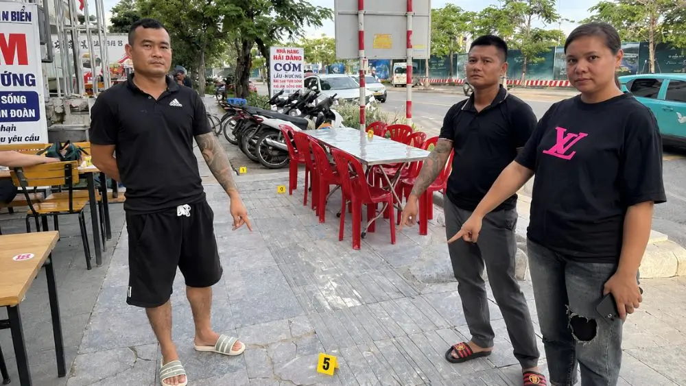Khởi tố chủ nhà hàng cùng 3 nhân viên ở Quảng Ninh sau vụ đánh đầu bếp nhà hàng bên cạnh, gây rối trật tự công cộng.
