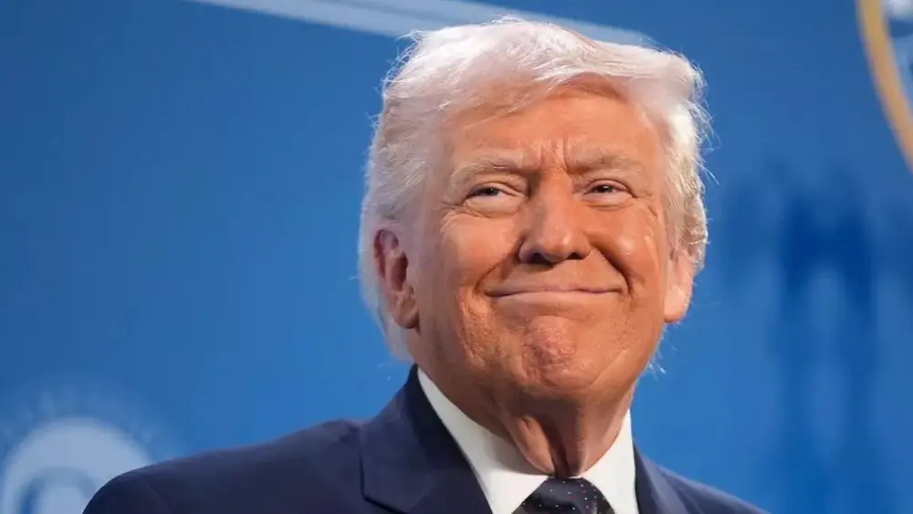 Tổng thống Mỹ Donald Trump gửi lời chúc mừng Việt Nam nhân dịp Quốc khánh 2/9, khẳng định coi trọng mối quan hệ hợp tác đối tác chiến lược giữa hai nước.