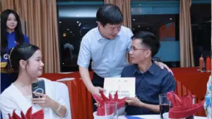 26 thanh niên khuyết tật là doanh nhân, thạc sĩ, nghệ sĩ được gặp mặt, ghi nhận những đóng góp nổi bật cho xã hội.