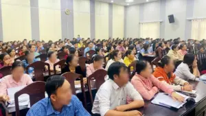 Sở Nội vụ Lâm Đồng đề nghị kiểm điểm 3 nguyên lãnh đạo liên quan vụ 7 cán bộ "hoàn thành tốt nhiệm vụ" vẫn nghỉ theo Nghị định 178.