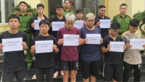Công an Hải Phòng điều tra nhóm đối tượng dùng hung khí tấn công người dân tại phường Hải An, làm rõ nguyên nhân và vai trò từng người.
