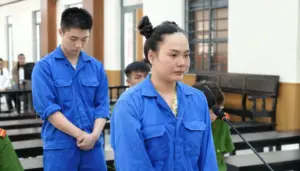 Hai dì cháu Nguyễn Thị Kim Hoa và Nguyễn Văn Luân cùng phạm tội giết người, bị TAND tỉnh An Giang tuyên tổng cộng 47 năm tù.