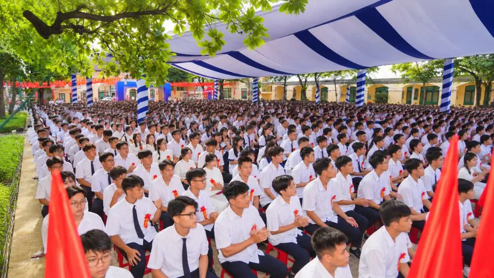 Hải Phòng yêu cầu kiểm tra việc dạy thêm ngoài giờ có thu tiền, bảo đảm học sinh học thêm trên tinh thần tự nguyện, không ép buộc.