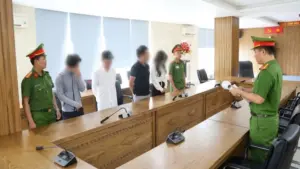 Đà Nẵng tiến hành thủ tục khai trừ Đảng 7 cán bộ nhận hối lộ để bỏ qua các công trình vi phạm xây dựng tại phường Hòa Khánh