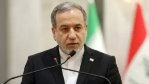 Ngoại trưởng Iran Abbas Araghchi tuyên bố Tehran sẵn sàng cho trận chiến hủy diệt với Mỹ nhưng vẫn để ngỏ giải pháp ngoại giao kèm điều kiện cụ thể