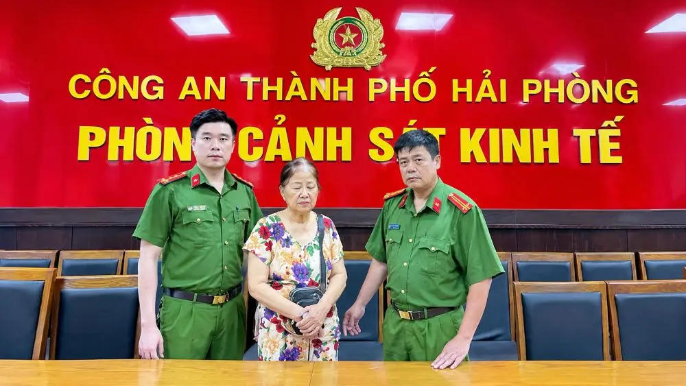 Nguyễn Thị Giỏi bị bắt sau gần 24 năm trốn truy nã, khép lại hành trình lẩn trốn kéo dài nhiều năm. Xem chi tiết vụ việc.
