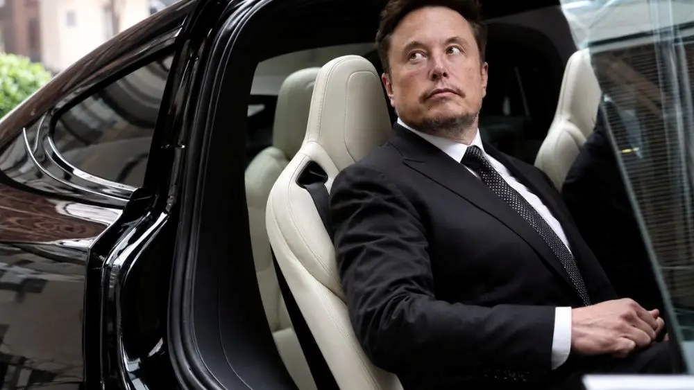 Tỷ phú Elon Musk tiết lộ lý do không sống ở biệt thự mà chọn ở nhà kéo, ngủ tại nhà máy để trực tiếp giám sát dự án trí tuệ nhân tạo.
