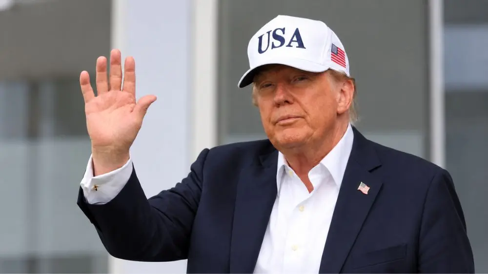 Tổng thống Trump nói Mỹ có thể ở lại Iran và giữ dầu, tương tự cách Mỹ kiểm soát nguồn dầu tại Venezuela.
