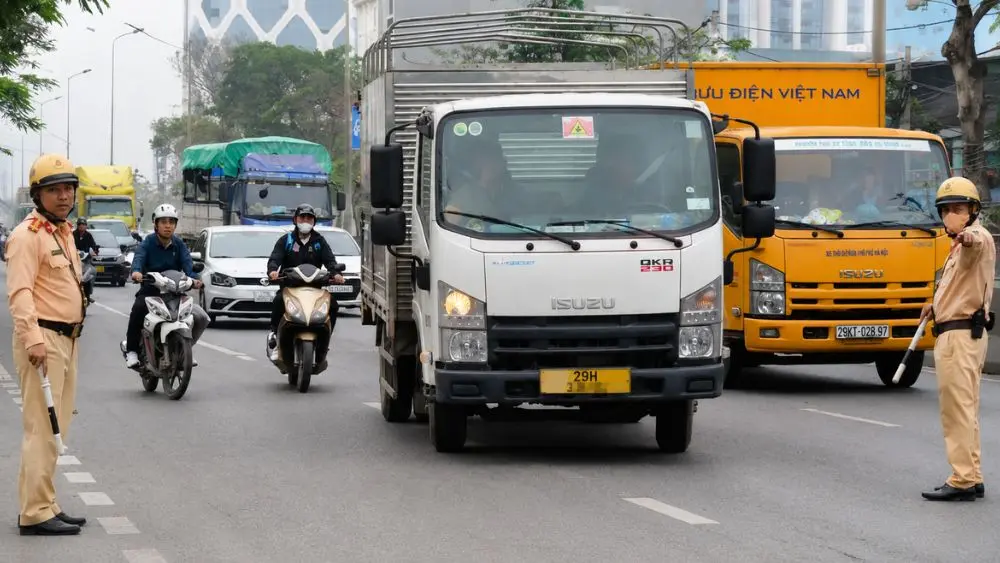 Hải Phòng xử lý 3.398 trường hợp vi phạm giao thông trong 4 ngày nghỉ lễ 2/9, với tổng tiền phạt hơn 7,3 tỷ đồng.