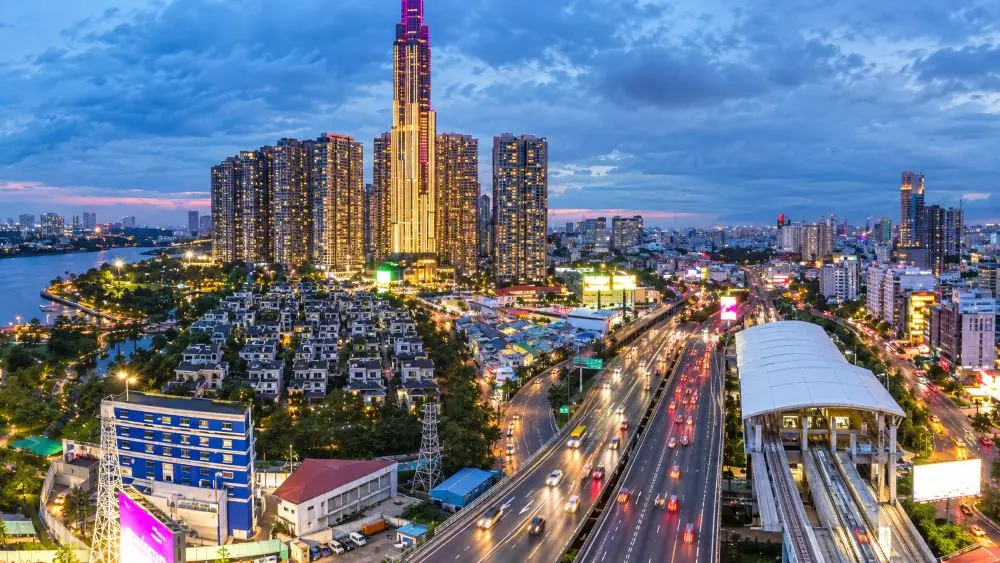 8 tỷ phú USD Việt Nam với những tham vọng lớn, từ phát triển đô thị đến cuộc đua toàn cầu. Khám phá dấu ấn và thách thức của doanh nghiệp Việt.