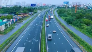 Cao tốc Cầu Giẽ - Ninh Bình giảm tốc độ tối đa xuống 100km/h từ ngày 12/10. Tìm hiểu lý do điều chỉnh và lưu ý cho tài xế.