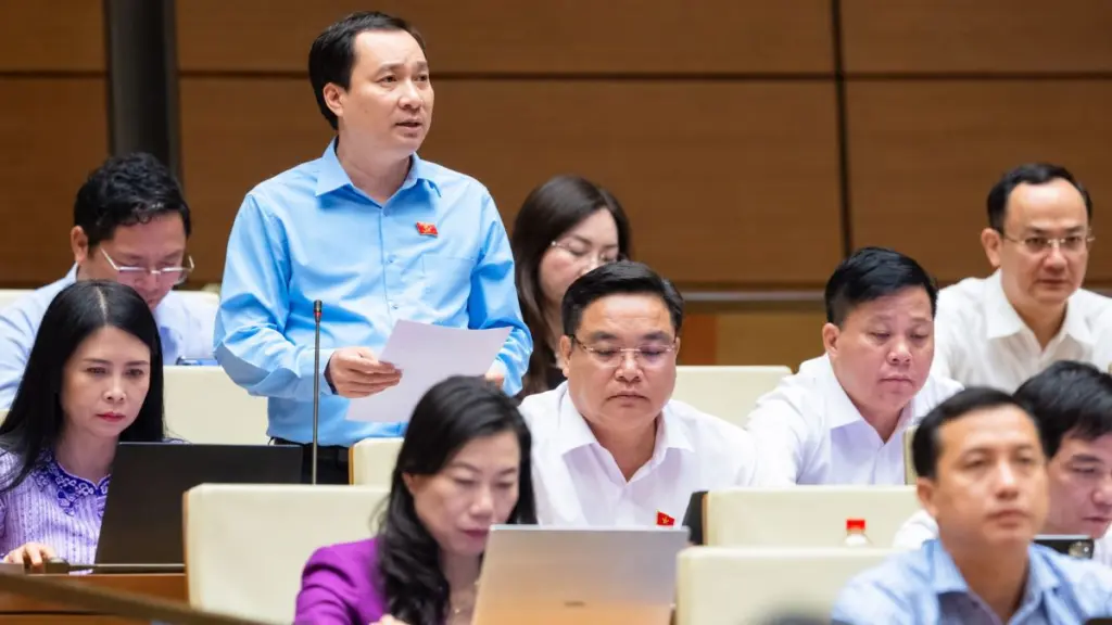 ĐBQH Vũ Văn Tiến đề xuất lấy an cư, lạc nghiệp làm nền tảng an sinh, bảo đảm chỗ ở và sinh kế cho người dân sau thu hồi đất.