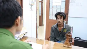 Cạy cửa đột nhập nhà cô ruột, cướp hàng trăm triệu tiền và vàng. Đối tượng Lâm Tuấn Cường bị bắt. Chi tiết vụ án gây sốc.