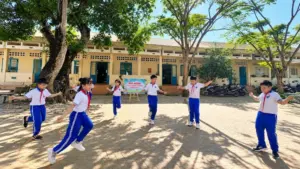 Đạo đức học đường cần được củng cố bằng kỷ cương, kỹ năng ứng xử và sự phối hợp giữa gia đình, nhà trường, xã hội.