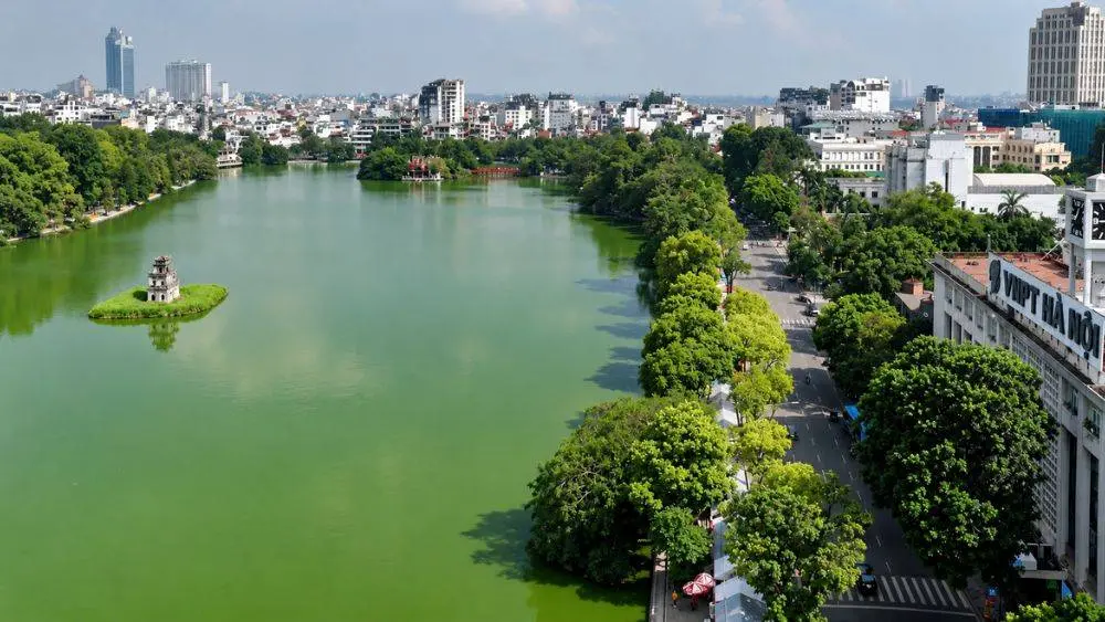 Hà Nội dự kiến di dời 356 hộ dân và 61 tổ chức để tái thiết khu vực hồ Gươm. Những thay đổi nào đang được đặt ra tại không gian trung tâm Thủ đô?