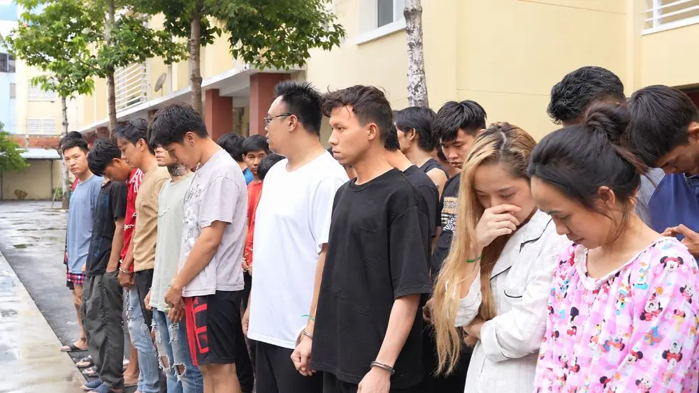 151 đối tượng liên quan bị xử lý từ vụ kiểm tra quán bar tại TP.HCM, hé lộ đường dây tội phạm liên tỉnh.