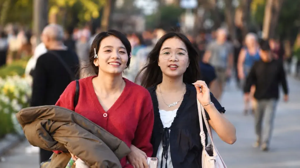 Miền Bắc đón hai đợt không khí lạnh liên tiếp đầu tháng 11, nhiệt độ giảm, thời tiết chuyển mát, chấm dứt tình trạng nóng oi.