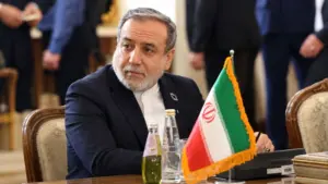Iran cảnh báo nguy cơ xung đột tái diễn với Mỹ. Cuộc gặp giữa ngoại trưởng Iran và Nga diễn ra trong bối cảnh căng thẳng Trung Đông chưa hạ nhiệt.
