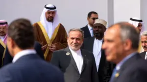 Iran khẳng định đã gửi Mỹ kế hoạch mở lại eo biển Hormuz trong 7 ngày, chờ phản hồi từ Washington.