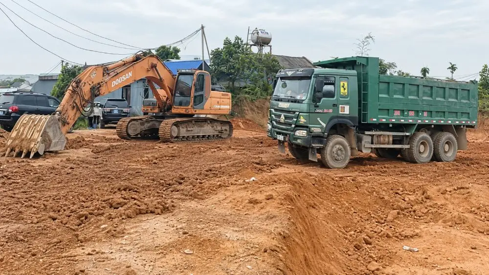 Thái Nguyên yêu cầu đẩy nhanh giải phóng mặt bằng Khu công nghiệp Yên Bình 2, vốn đầu tư 3.650 tỷ đồng, phấn đấu bàn giao đất trước ngày 30/10.