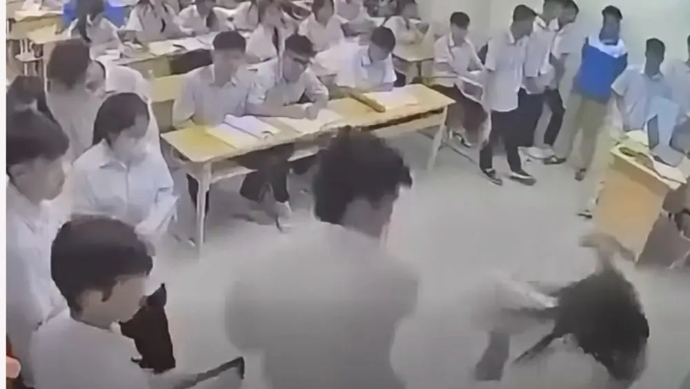Kỷ luật học sinh cần nghiêm khắc đúng mức để ngăn ngừa bạo lực học đường, bảo vệ giáo viên và xây dựng môi trường giáo dục an toàn.