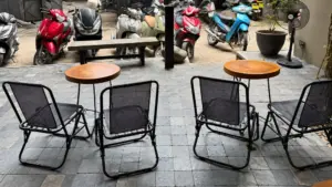 Quán cà phê đối mặt áp lực chi phí vận hành, nhiều chủ quán quyết định đóng cửa dù bất ngờ nhận được sự quan tâm lớn trên mạng xã hội.