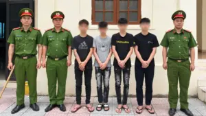 Vụ xâm phạm mồ mả ở Hải Phòng liên quan thử thách trên TikTok khiến 4 đối tượng bị công an khởi tố. Chi tiết vụ việc.